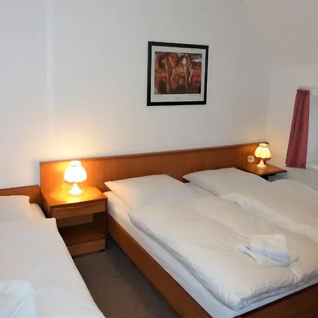 Apartment Geraeumige Mit Terrasse In Kluetz, Cleaning Included